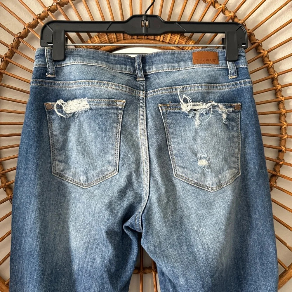 Judy blue boyfriend fit distressed jeans size 5 or 27 - Picture 4 of 7